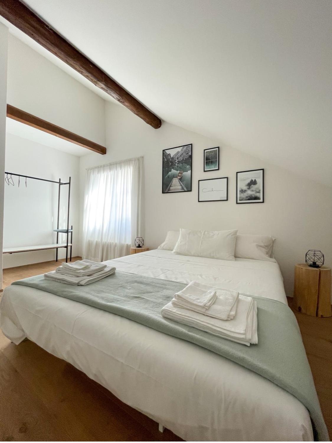 Design Apartment In The Heart Of Больцано Екстер'єр фото